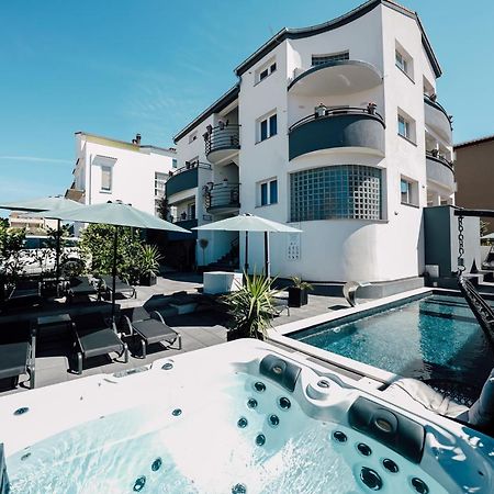 Holiday Apartments Amarilis Pakoštane Esterno foto