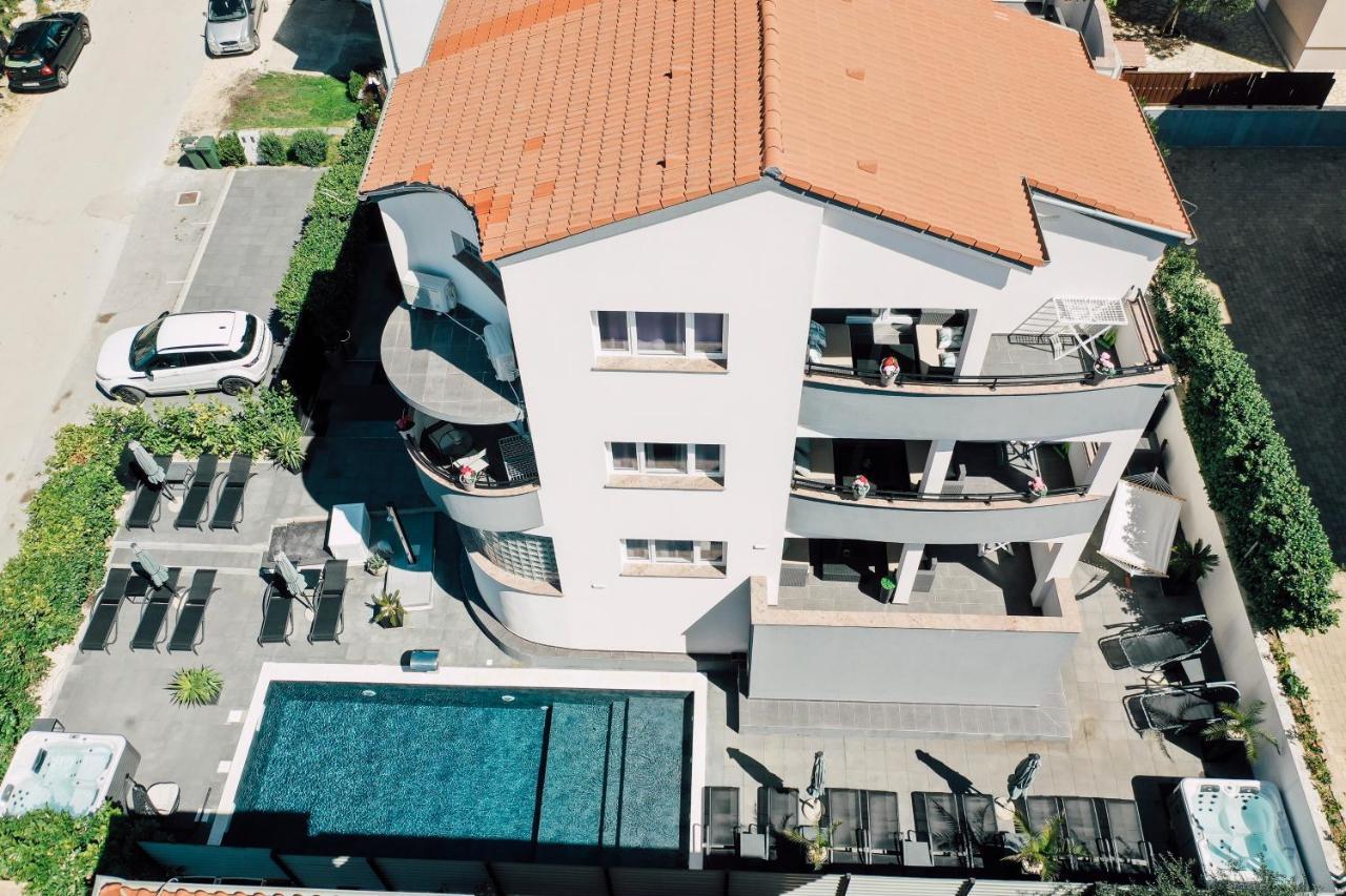 Holiday Apartments Amarilis Pakoštane Esterno foto