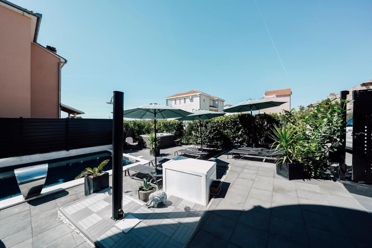 Holiday Apartments Amarilis Pakoštane Esterno foto